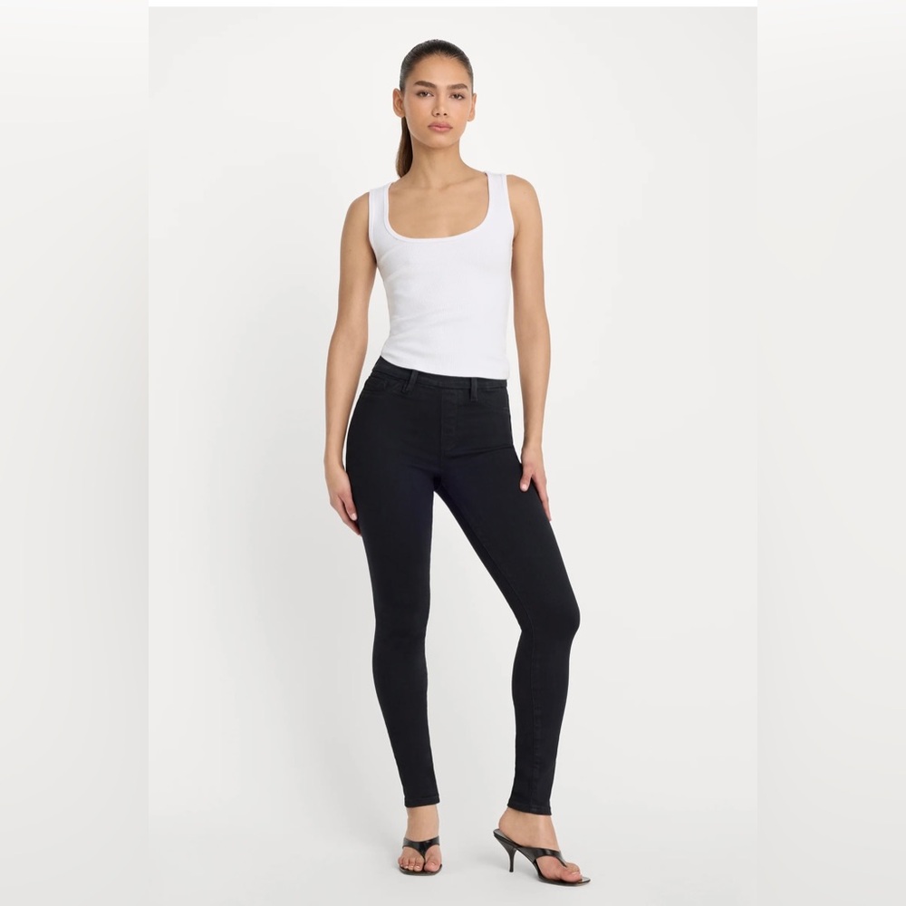 Good American Power Stretch PULL-ON StraightDarkBlack High-Waist Denim Jeggings